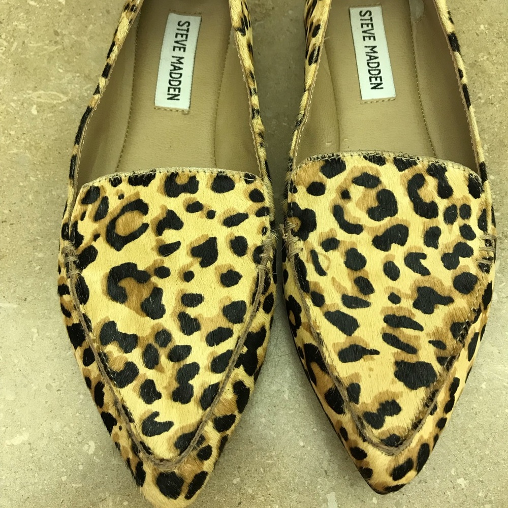 Steve Madden Leopard Flats